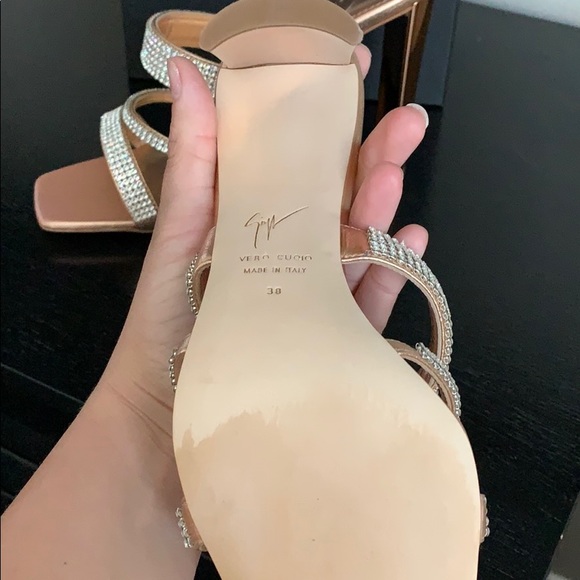 Giuseppe Zanotti - EB00091 - metal mekong size 38 - Picture 3 of 9